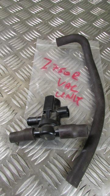 KAWASAKI Z750R, ZR750NBF,2011(OK 08/17)unité de vacuum de l'air,,AIR VACUME VACU