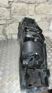 Yamaha TDM 900 carénage sous le siège selle, guarde boue arrier AR intérieur ,,U