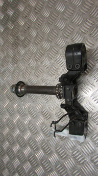 Yamaha TDM 900 T de Fourche inferior,BOTTOM YOKE CLAMP