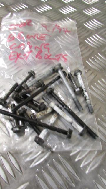 KAWASAKI ZX6R ZX-6R NINJA ZX600F F1 F2 F3 1995 1996 1997, les boulons de moteur