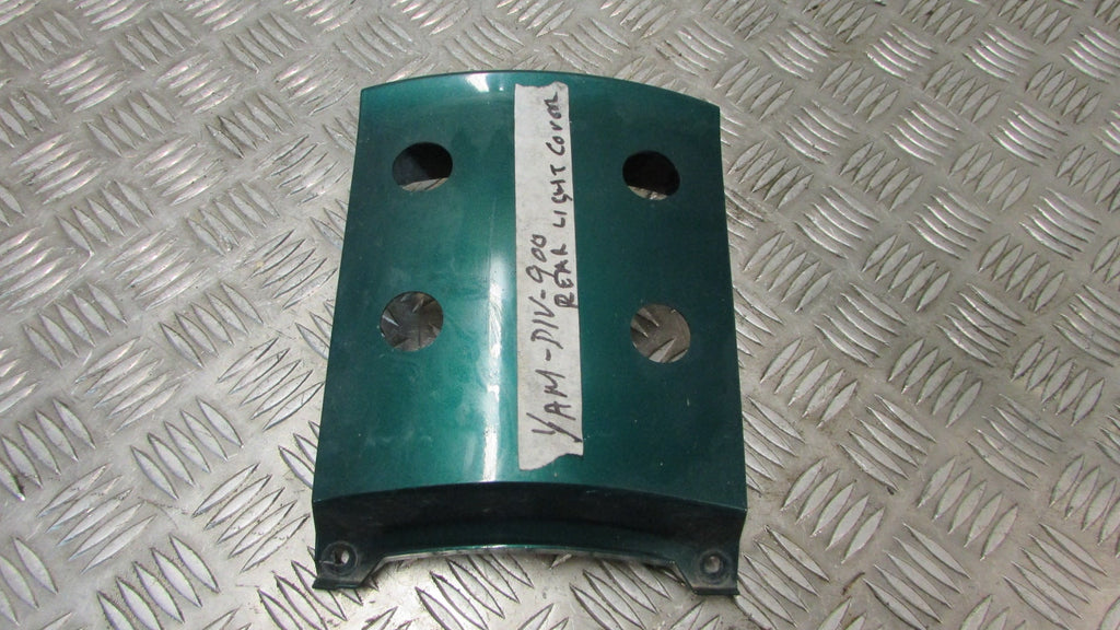 Yamaha XJ 900S Diversion 4KM carénage arriere le siège, Fairing trim behind rear