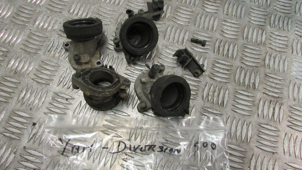 Yamaha XJ 900S Diversion 4KM cornets, Caoutchouc collecteur d'admission moteur,
