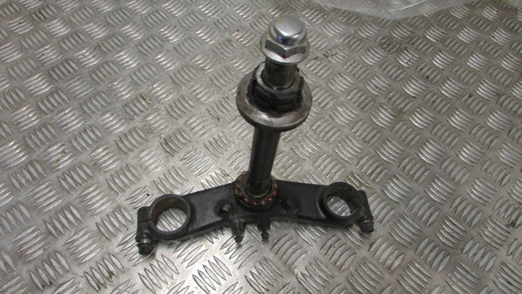 Yamaha XJ 900S Diversion 4KM T de Fourche inferior,BOTTOM YOKE CLAMP