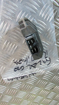 Yamaha Fazer FZS 600 2000 (1998/2003) RJ021 Regulateur,RECTIFIER regulator, OEM