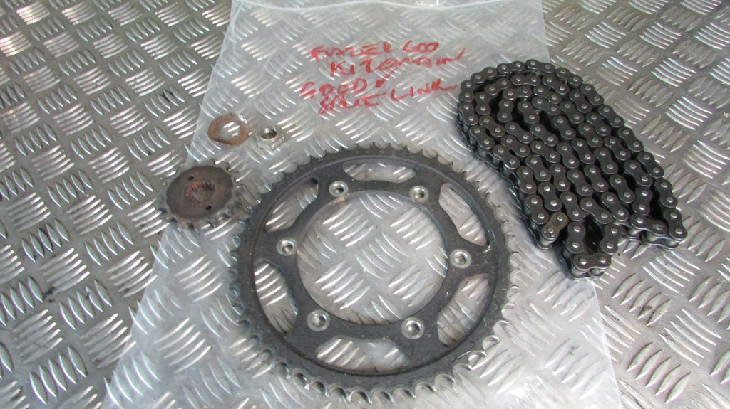 Yamaha Fazer FZS 600 2000 (1998/2003) RJ021 kit chaine, lien scindé,Chain & rear