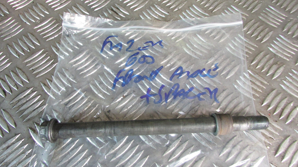 Yamaha Fazer FZS 600 2000 (1998/2003) RJ021 axe de la rue avant,, front axle spi