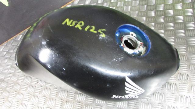 Honda NSR125R 2002 (95>03)Foxeye ,réservoir carburant essence, ,PETROL/FUEL TANK