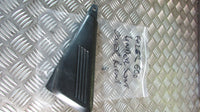 Yamaha Fazer FZS 600 2000 (1998/2003) RJ021 carénage cache droite sous le siege