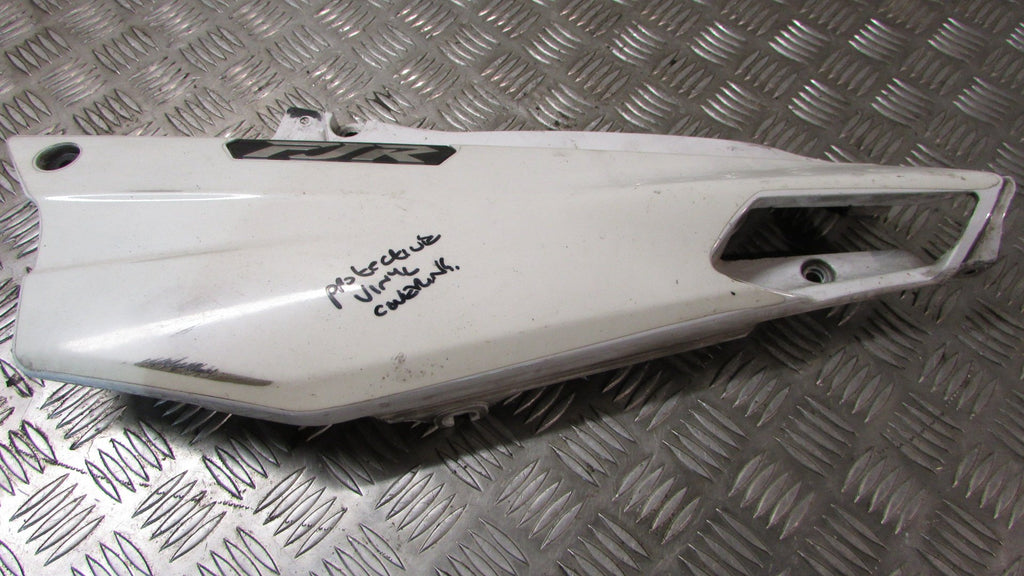 Yamaha FJR 1300 ABS 2008, 2006>2012 carénage lateral sous le siège gauche, Fairi