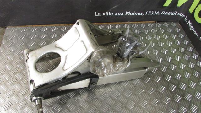 Yamaha YZF R6 5EB 99/02 15552m Bra Osciliant,,REAR SWINGING ARM with chain, Swin