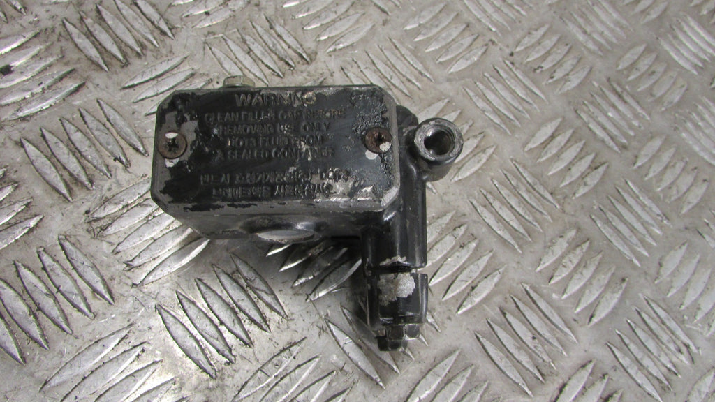 Hyosung Comet GT 650 BJ04/08 maitre-cylindre de frein AV,FRONT BRAKE MASTER CYLI
