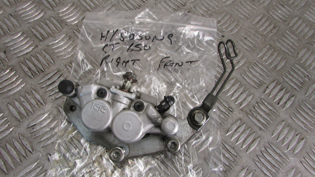 Hyosung Comet GT 650 BJ04/08 ÉTRIER DE FREIN, PINCEFREIN avant droite ,,FRONT RI
