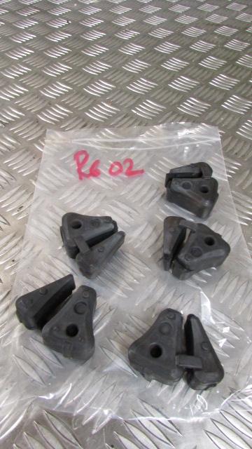 Yamaha YZF R6 5EB 99/02 15552m ,Caoutchouc pour PIGNON CARRIER ,,Cush Drive for