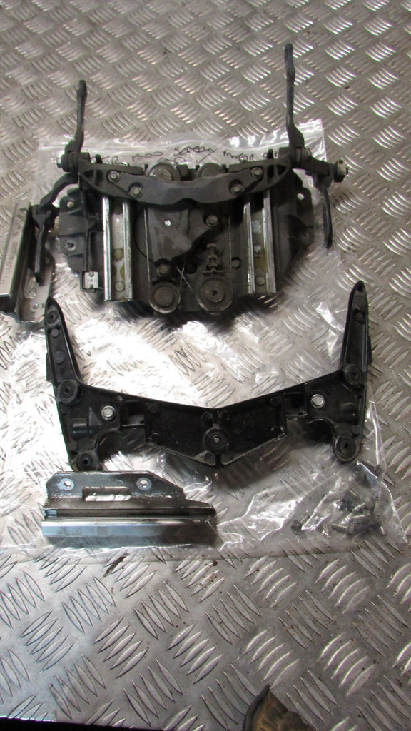 Yamaha FJR 1300 ABS 2008, 2006>2012 mécanisme pour bulle réglable électrique ave