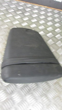 Yamaha YZF R6 5EB 99/02 15552m Selle pasager ,rear passenger seat ,fahrersitz, S
