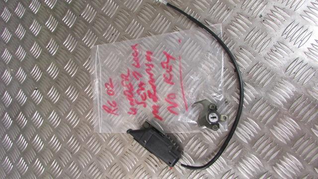 Yamaha YZF R6 5EB 99/02 15552m siège verrouillage arriere AR,Seat Lock rear,,pas