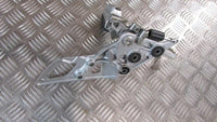Suzuki GSX650F 2011 Platine et repose pied droit,et frein arrière ,,FOOT REST &