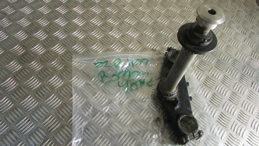 Kawasaki Ninja ZZ-R 1100 D ZX ZZR 1994 T de Fourche inferior,BOTTOM YOKE CLAMP