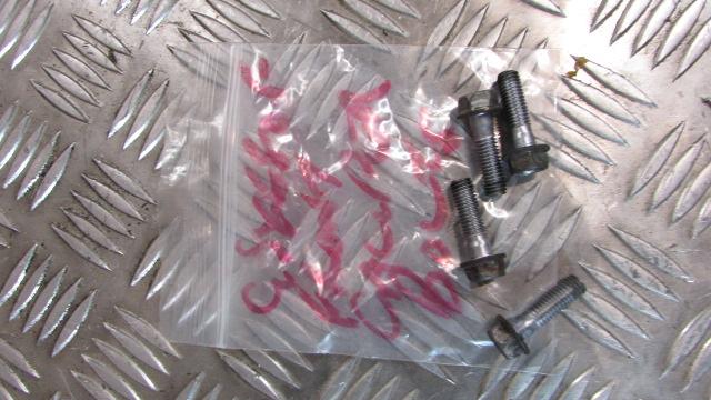 Suzuki GSX650F 2011 , VIS POUR ÉTRIER DE FREIN avant , FRONT BRAKE CALIPER Screw