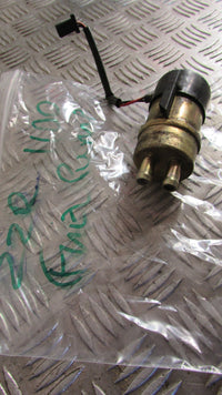 Kawasaki Ninja ZZ-R 1100 D ZX ZZR 1994 Pompe à essence ,FUEL PUMP petrol