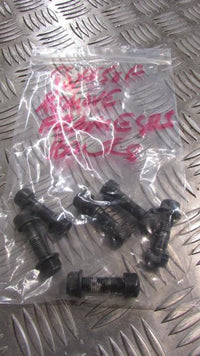 Suzuki GSX650F 2011 Vis pour Base cadre droite sous le moteur ,,Bolts for Remova