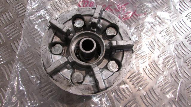 Suzuki GSX650F 2011 ,PIGNON AR CARRIER ,, REAR SPROCKET CARRIER hub