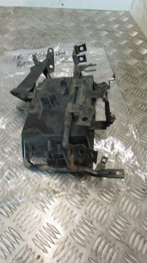 Yamaha FJR 1300 2008 ABS, support de batterie cadre , Battery holder metal frame
