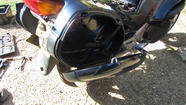 Honda NT V 650 DEAUVILLE RC47E 98>05 Carenage sacoche, valise lateral, droit, MA