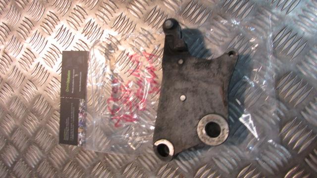 Honda NT V 650 DEAUVILLE RC47E 98>05 Bras, support, ÉTRIER DE FREIN ,arriere AR,