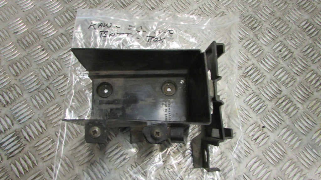 Kawasaki GTR 1000 ZGT00AA 2001 support de batterie garniture, battery bracket ho