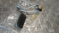 Kawasaki GTR 1000 ZGT00AA 2001 repose pied et platine AR droite,arriere, passage