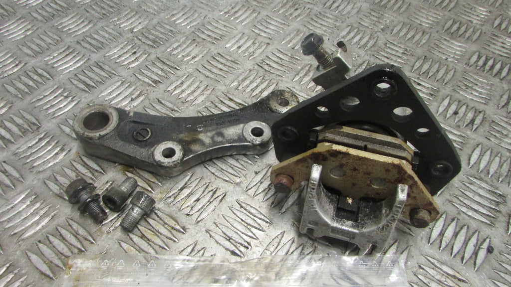 Kawasaki GTR 1000 ZGT00AA 2001 ÉTRIER DE FREIN PINCEFREIN ARRIÈRE,REAR BRAKE CAL
