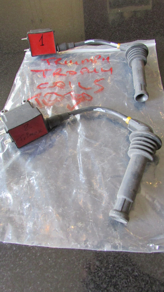 Triumph Trophy  bobine d'allumage,ignition coil spark plug connector 355100