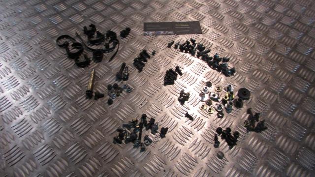 Honda NT V 650 DEAUVILLE RC47E 98>05 vis, ,various fixings screws, including sid
