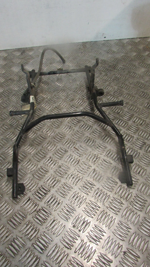 Kawasaki GTR 1000 ZGT00AA 2001 Support de radiateur , radiator support bracket