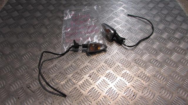 Aprilia Tuono V4 R ABS 2011 Clignotants, avant av,INDICATORS, blinkers OEM ,,1 d