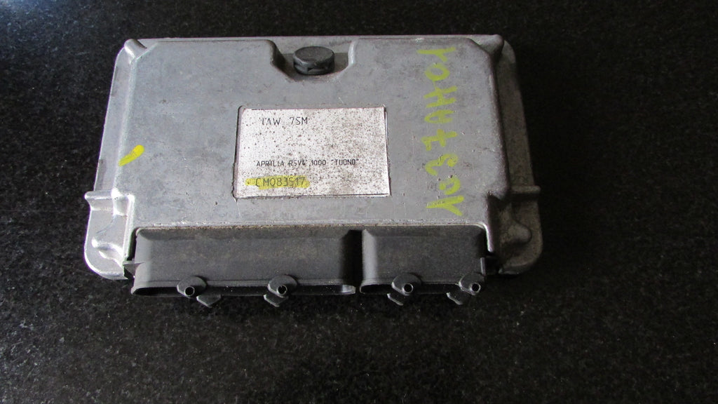 Aprilia Tuono RSV V4 R ABS 2011 9296, CDI CM083517