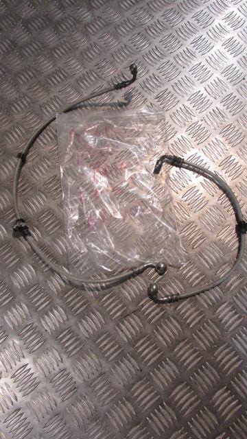 Aprilia Tuono V4 R ABS 2011 Durite aviation de frein avant , front BRAKE LINES b