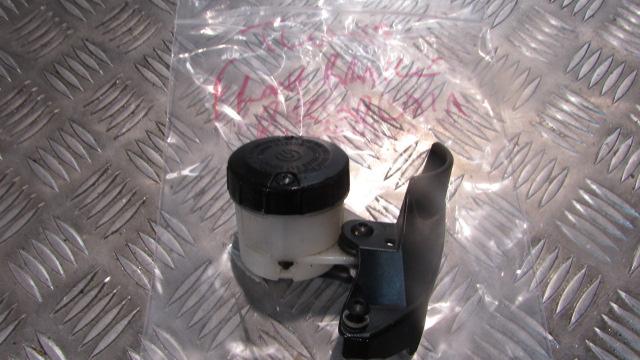 Aprilia Tuono V4 R ABS 2011 reservoir frein avant,, Front BRAKE RESERVOIR, Brems