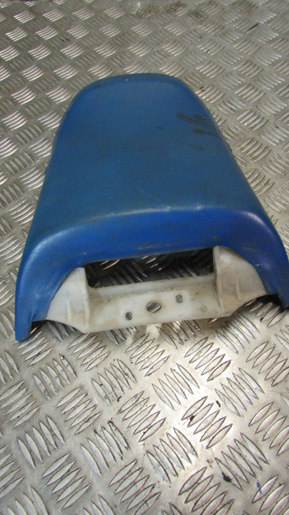 Suzuki GSX600F 1988 88/97 GN72A B Selle pasager ,rear passenger seat pillion