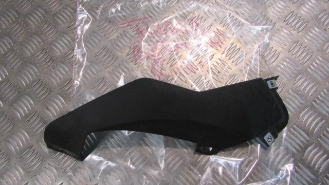 Aprilia Tuono V4 R ABS 2011 Sabot carrenage carrosserie carénage sous le moteur,