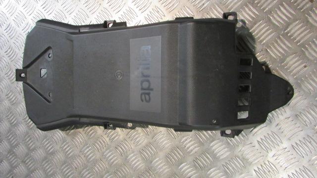 Aprilia Tuono V4 R ABS 2011 Habillages carenage carrosserie carénage sous le siè