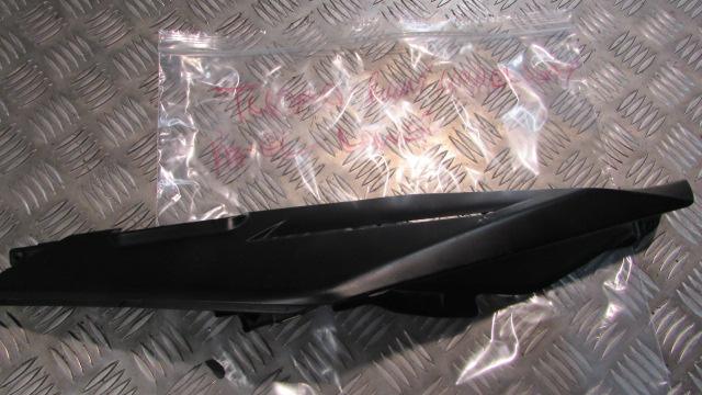 Aprilia Tuono V4 R ABS 2011 Habillages carrenage carrosserie carénage sous le si