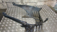 Suzuki GSX600F 1988 88/97 GN72A B Sabot carrenage carrosserie carénage sous le m