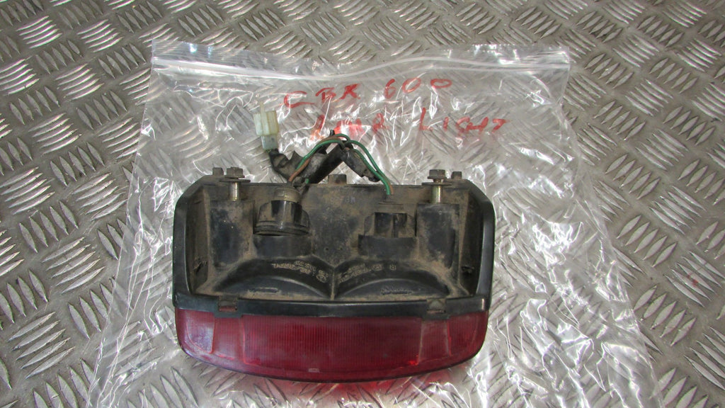 Honda CBR 600 PC25 91/95 feu de stop arrière, optique,REAR /TAIL/STOP LIGHT,
