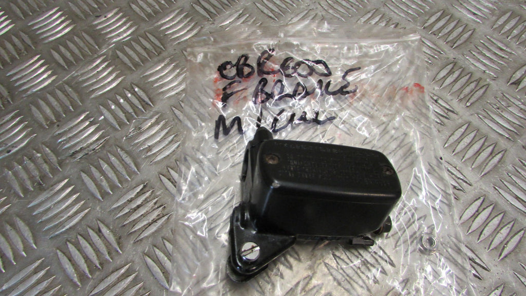 Honda CBR 600 96 PC31 F3 95/98 maître-cylindre de frein avant; front BRAKE MASTE