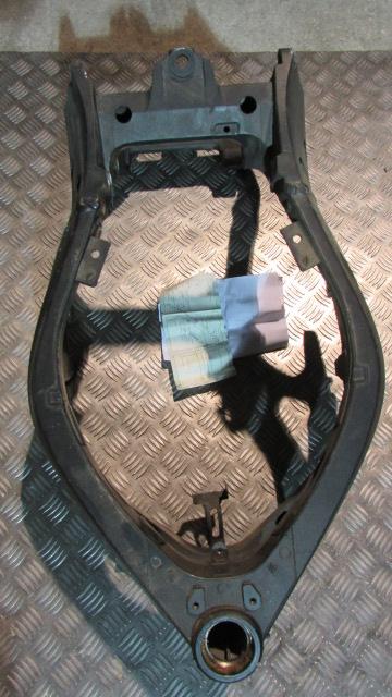 Yamaha YZF R6 2003 >2005 cadre TBE, Portuges avec son carte gris, frame