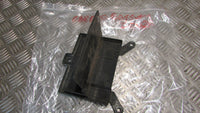Honda CBR 600 PC25 91/95 Habillages porte batterie ,,TRIM,battery cover clamp