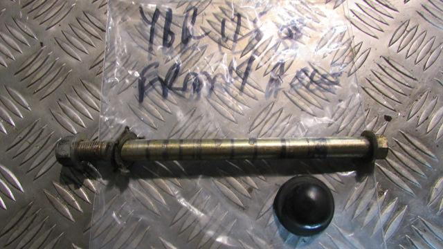 Yamaha YBR 125 2008, 2005>17 axe de la rue avant,, front axle spindle FRONT WHEE