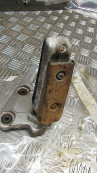Suzuki GSX 1100 F GV72 C 88/94 Platine et repose pied droite avant gauche pilot,